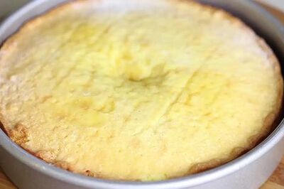 How to Frost a Layer Cake