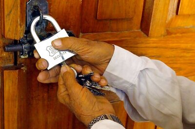 WB: Failed students lock teachers inside school