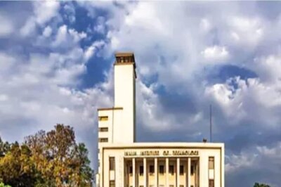 IIT Kharagpur Professor’s Decomposed Body Recovered From His Quarter