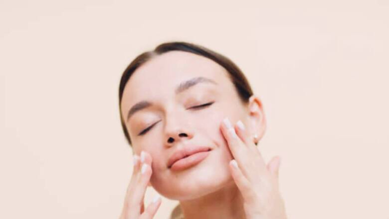 The Art of Layering: Crafting an Effective Winter Skincare Regimen