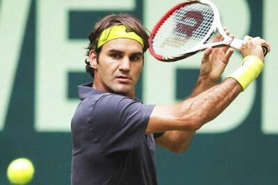 Federer to meet Haas in Halle final