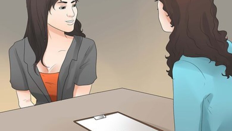 How to Avoid Looking Inappropriate for the Office (for Women)