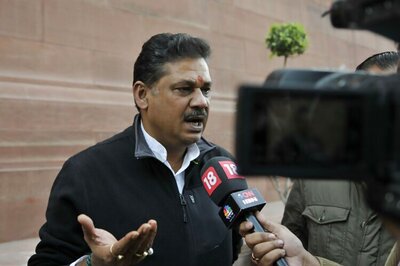 Cricketer-turned-MP Kirti Azad suspended from BJP for dragging Arun Jaitley's name in the 'DDCA scam'