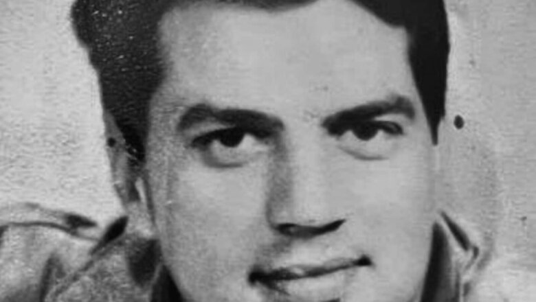 Dharmendra Walks Down Memory Lane With Unseen Monochromatic Pic, Shares Interesting Story Behind It
