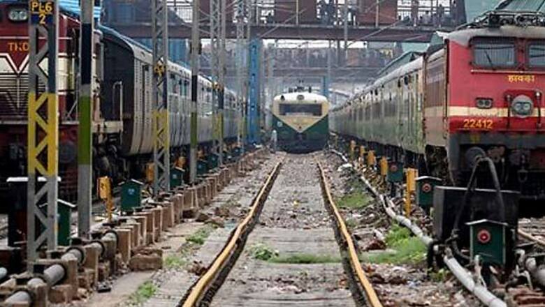 Government asks France to 'open shops' in India for railway projects