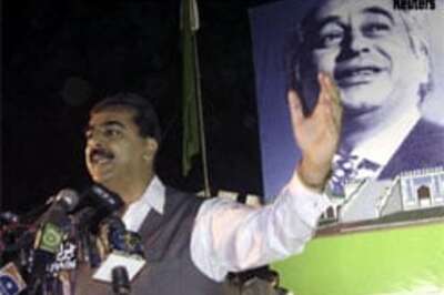 Former Pak speaker Gilani nominated for PM