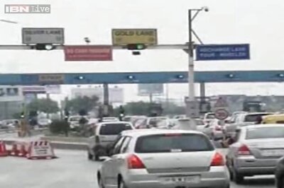 DND flyway toll-free for Noida-Delhi commuters till February 11