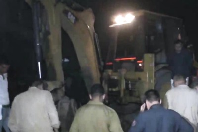 Four Die of Suffocation After Falling into Sewer Beneath MTNL Lines in Delhi's Rohini