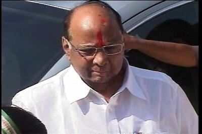 Modi a publicity stunt expert, says Sharad Pawar