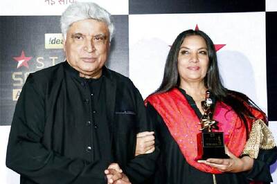 Shabana Azmi Blasts 'Pathetic' Trolls For Questioning Javed Akhtar's Richard Dawkins Award Win