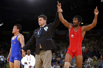 Olympics: Yogeshwar wins bronze in wrestling