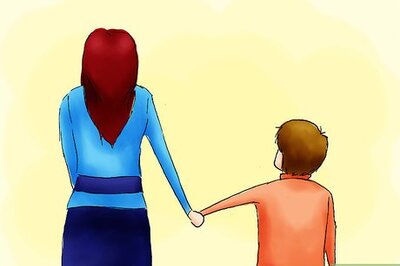 How to Survive With a Narcissistic Mother