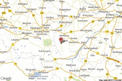 Kaimur DM sets an example, walks to office to save fuel