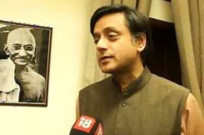 Govt probing if rules skipped in Rana visa, says Tharoor
