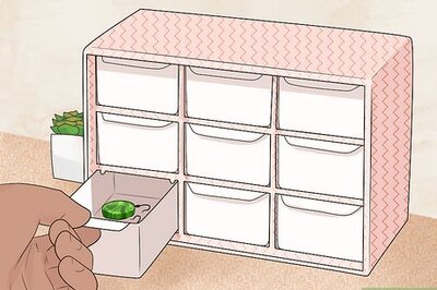 How to Organize Earrings