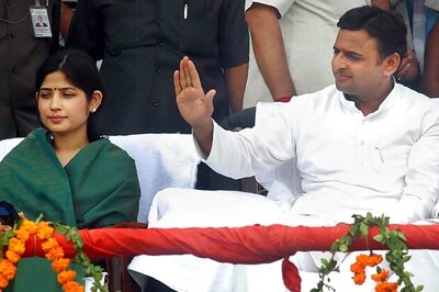 Akhilesh Yadav, wife have narrow escape as bird hits chopper