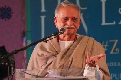 Gulzar Pens Poetic Appeal in Support of COVID-19 Lockdown