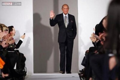 Fashion designer Oscar de la Renta dead at 82