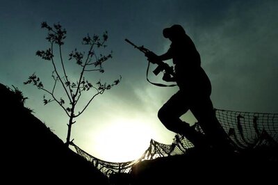 Army Intensifies Search Operations in Uri, Nowgam Sectors