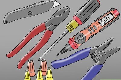 How to Replace a Ceiling Light Socket