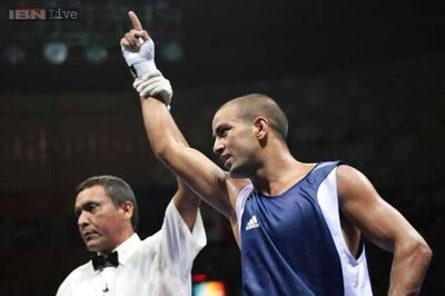 Asian Games: Boxing coach Akhil, pupil Mandeep ready for Incheon