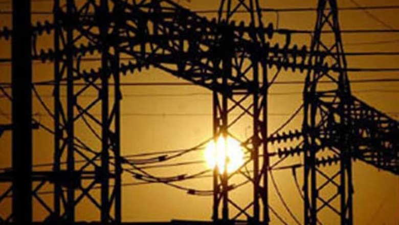 Poor rainfall, technical glitches worsen UP's power crisis