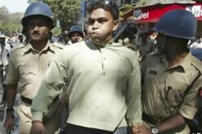 Police official review Raj Thackeray's security