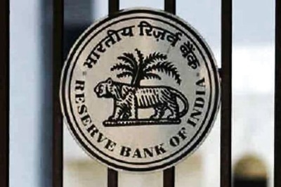 On November 8, RBI Had Only Rs 4.94 Lakh Cr in 2k Rupee Notes: RTI