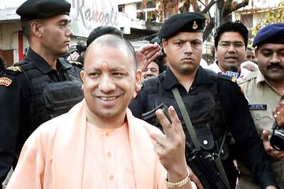 Congress Playing Into Hands of Anti-nationals, Says Yogi Adityanath