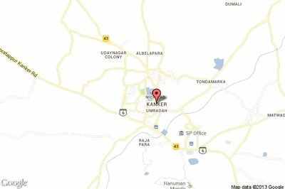 Four Naxals get seven years in prison for attacking police