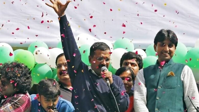 Arvind Kejriwal's 'swachh Delhi abhiyaan', Aam Aadmi Party makes Delhi BJP and Congress 'mukt'