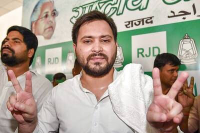 Tejashwi Yadav Lashes Out at Bihar Deputy CM Sushil Modi for Accusations About Bungalow