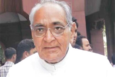 Motilal Vora releases Congress manifesto ahead of Assembly elections