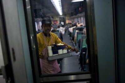 Nadda urges Prabhu to include 'Diabetic Diet' on trains, stations