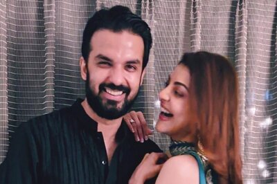 Fans are Loving Kajal Aggarwal’s Dussehra Pictures with Fiancé Gautam Kitchlu