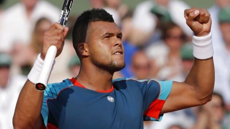 Tsonga beats Davydenko to reach Open 13 quarters