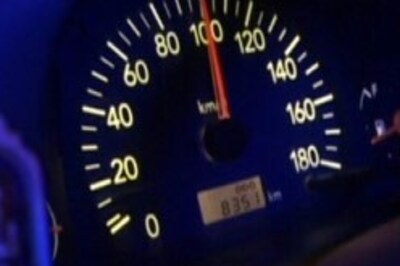 Drunk man rams car into minister's house in Delhi