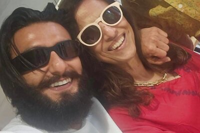 Ranveer Singh To Gain 15 kg For His Next Film, Reveals 'Alibagh Neighbour' Shobhaa De | See Photos