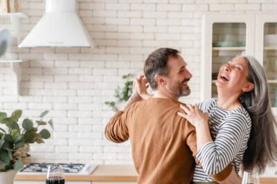 7 Tips To Keep The Spark Of Relationship Alive After Honeymoon Phass