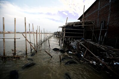 Philippines Begins Evacuations of Thousands as Powerful Typhoon Cancels SEA Games Event