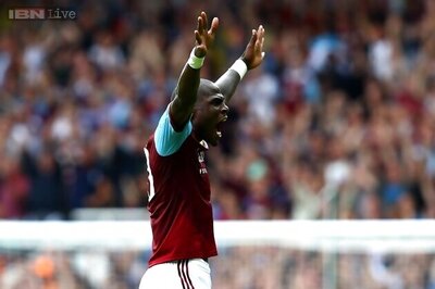 West Ham defender Demel out of hospital after concussion