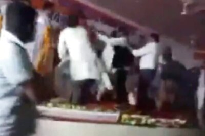 C’garh Cong Workers Come to Blows After Party Leader Pushed on Stage for Speech on TS Deo Singh | WATCH