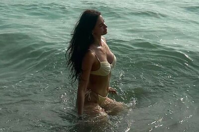 Sexy! Disha Patani Slips into Very Racy Bikini for Bold Pose During Her Beach Vacay, See Hot Photos