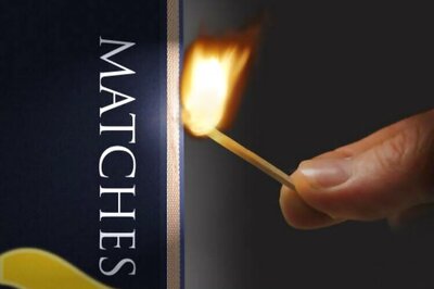 'Conman' lawyer tries 'self immolation' at Gujarat High Court