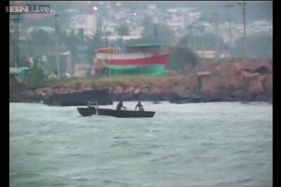 Cyclone Helen makes landfall at Andhra coast