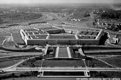 US: The Pentagon opens combat roles to women