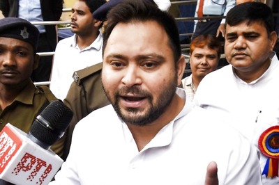Court to Conduct Inquiry Into Tejashwi's 'Only Gujaratis Can Be Thugs' Remark; Next Hearing on May 20
