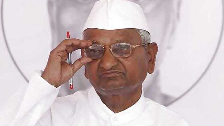 Anna, Ramdev to fight for strong Lokpal Bill together