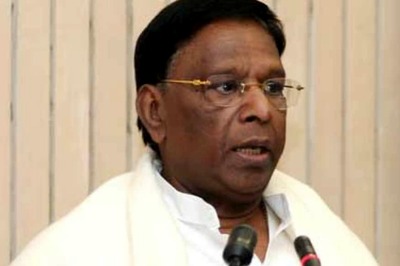 In Protest Against Rising Prices, Puducherry CM Gifts 1 Kg Onion Packages to Party Workers