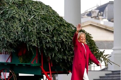 Bidens Open Holidays With Christmas Tree And 'Friendsgiving'